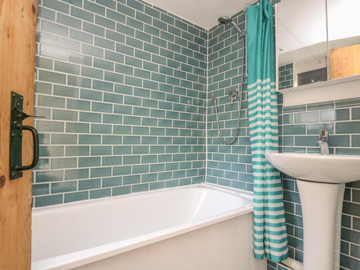 Primrose Cottage Penryn Bagian luar foto